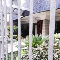 Praca-dos-Platanos-04